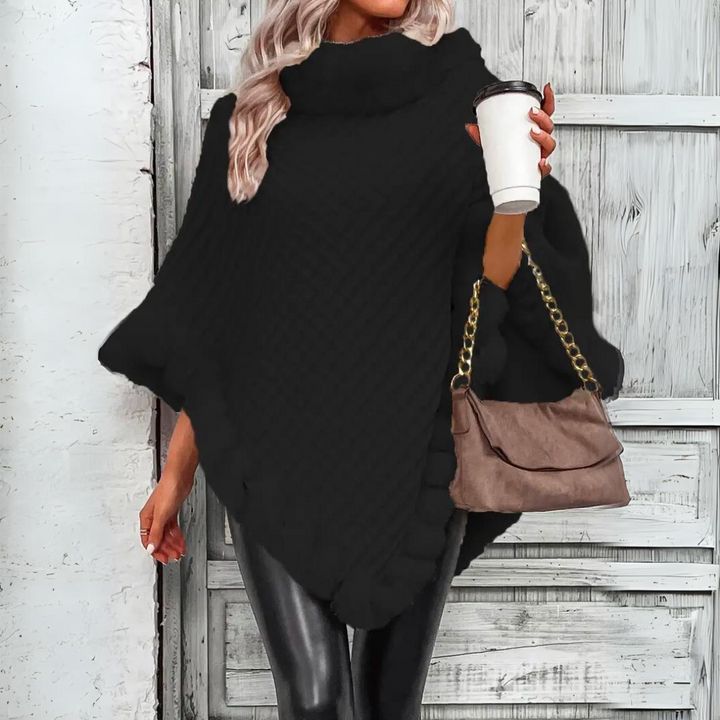 Stickad Cape med Pompomdetaljer för Kyla