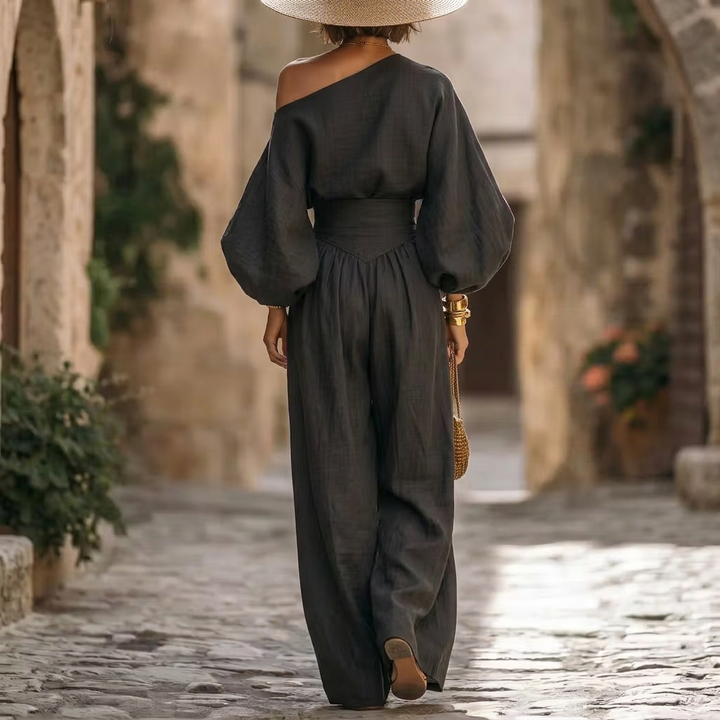 Jumpsuit för kvinnor | Off-shoulder design med markerad midja och vida ben