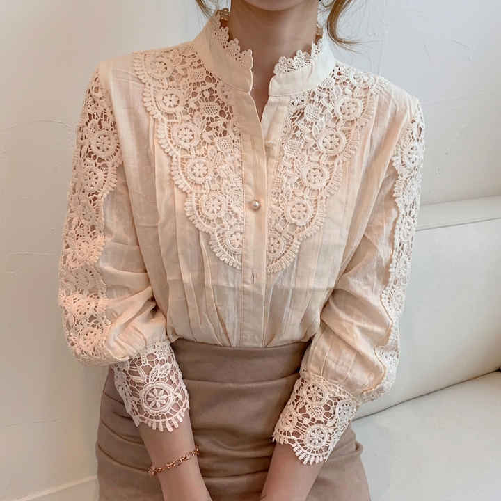 Dam Blus | Viktoriansk Stil | Pärlknappar &amp; Spetsdetaljer | Elegant Långärmad Topp